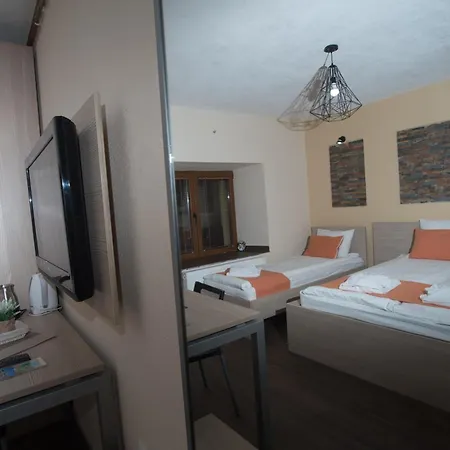 La Munte Guest house