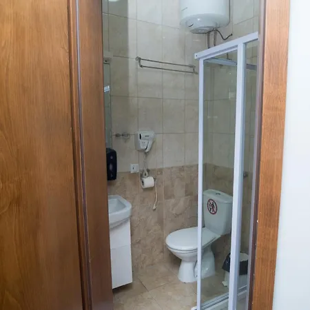 La Munte Guest house